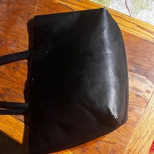 Ralph Lauren Genuine Leather Tote – Classic Style